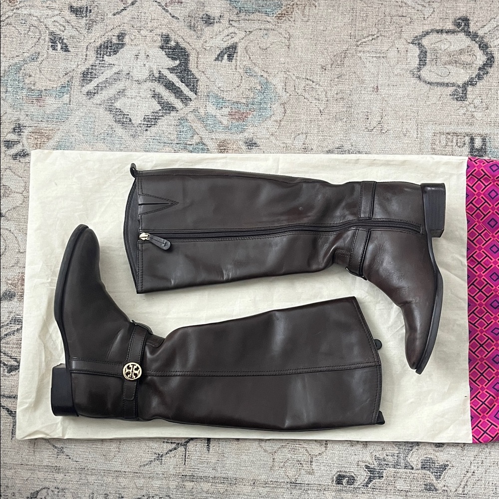 Tory Bur h Brown Knee-High Leather Riding Boots 8